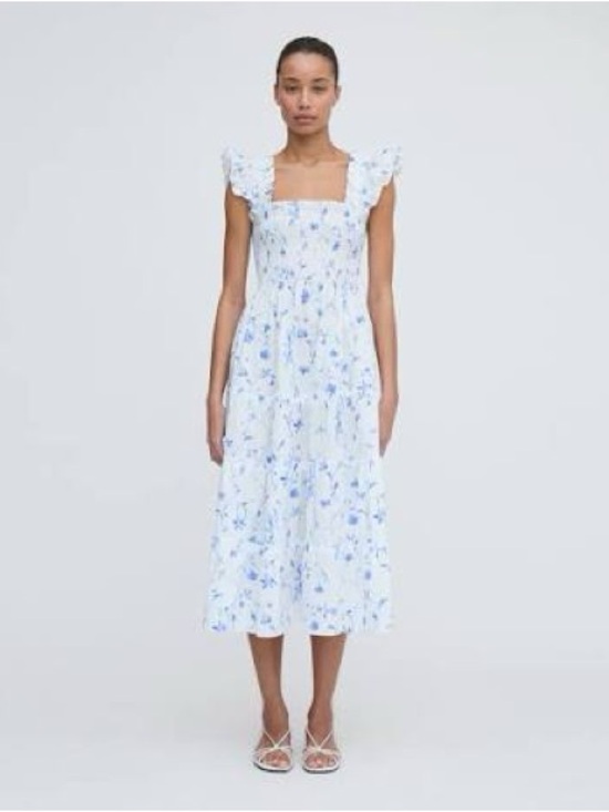 Hill House Dresses & Skirts - Hill House Ellie Nap Dress with Light Blue Floral Print Size M